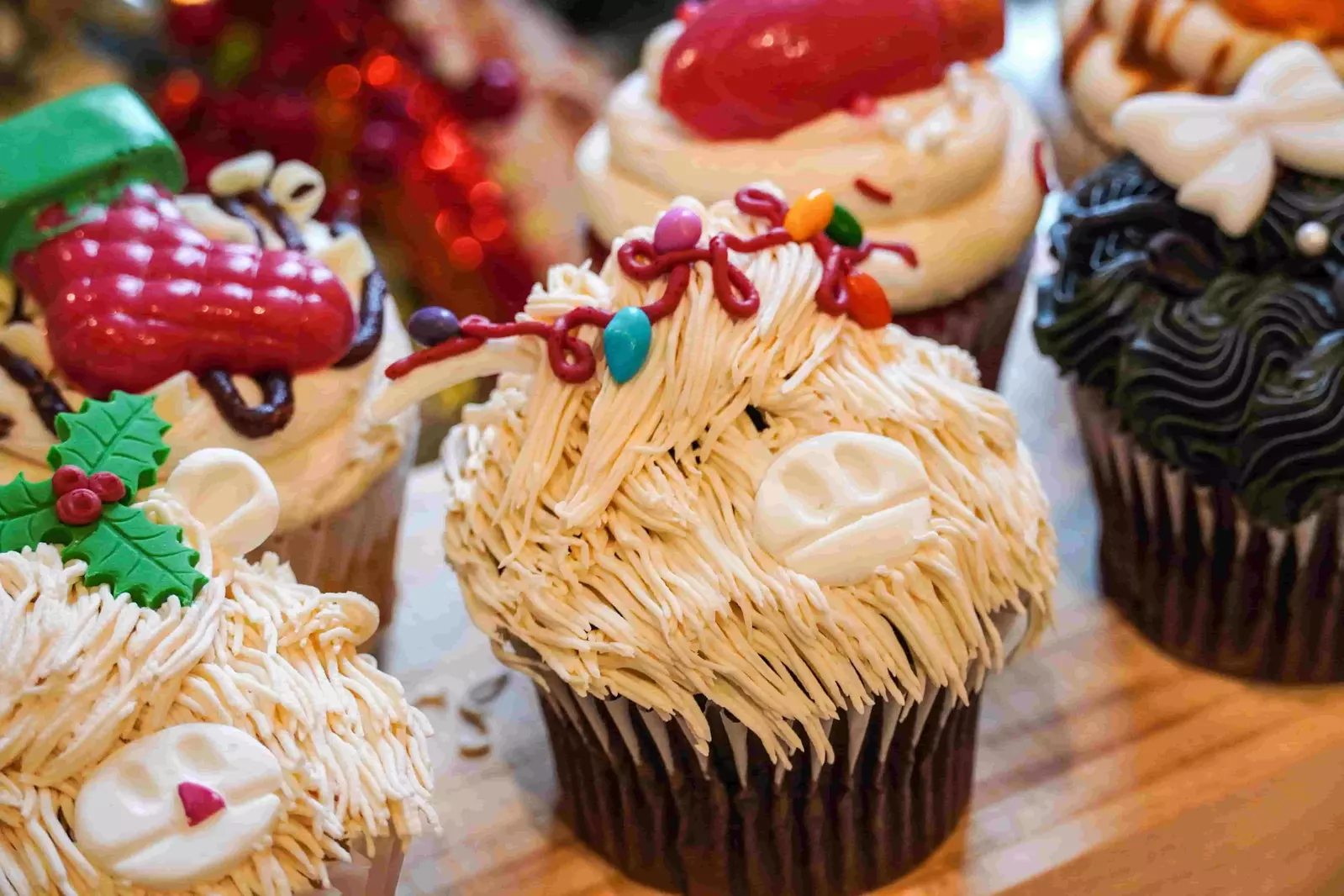 holiday themed cupcakes