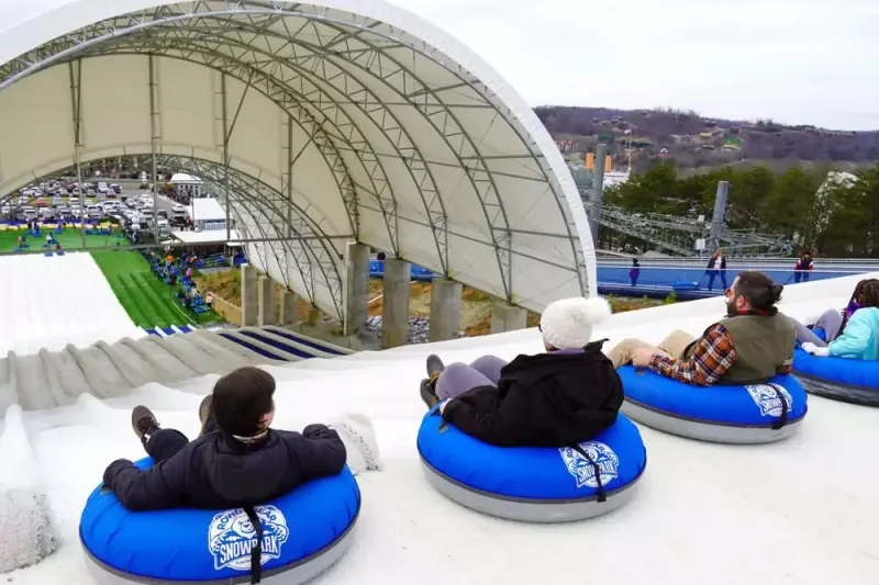 Pigeon Forge snow tubing at Rowdy Bear's Smoky Moutain Snowpark